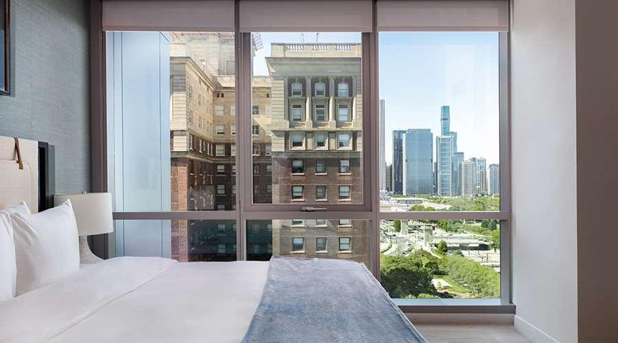 Sentral Michigan Avenue Aparthotel ชิคาโก ห้อง รูปภาพ View from a bedroom