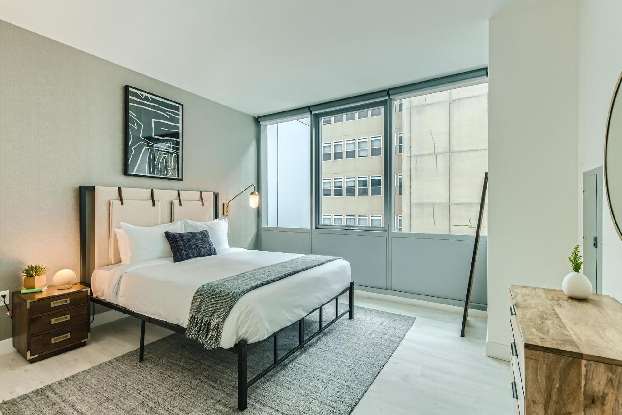 Sentral Michigan Avenue Aparthotel ชิคาโก ห้อง รูปภาพ Bedroom
