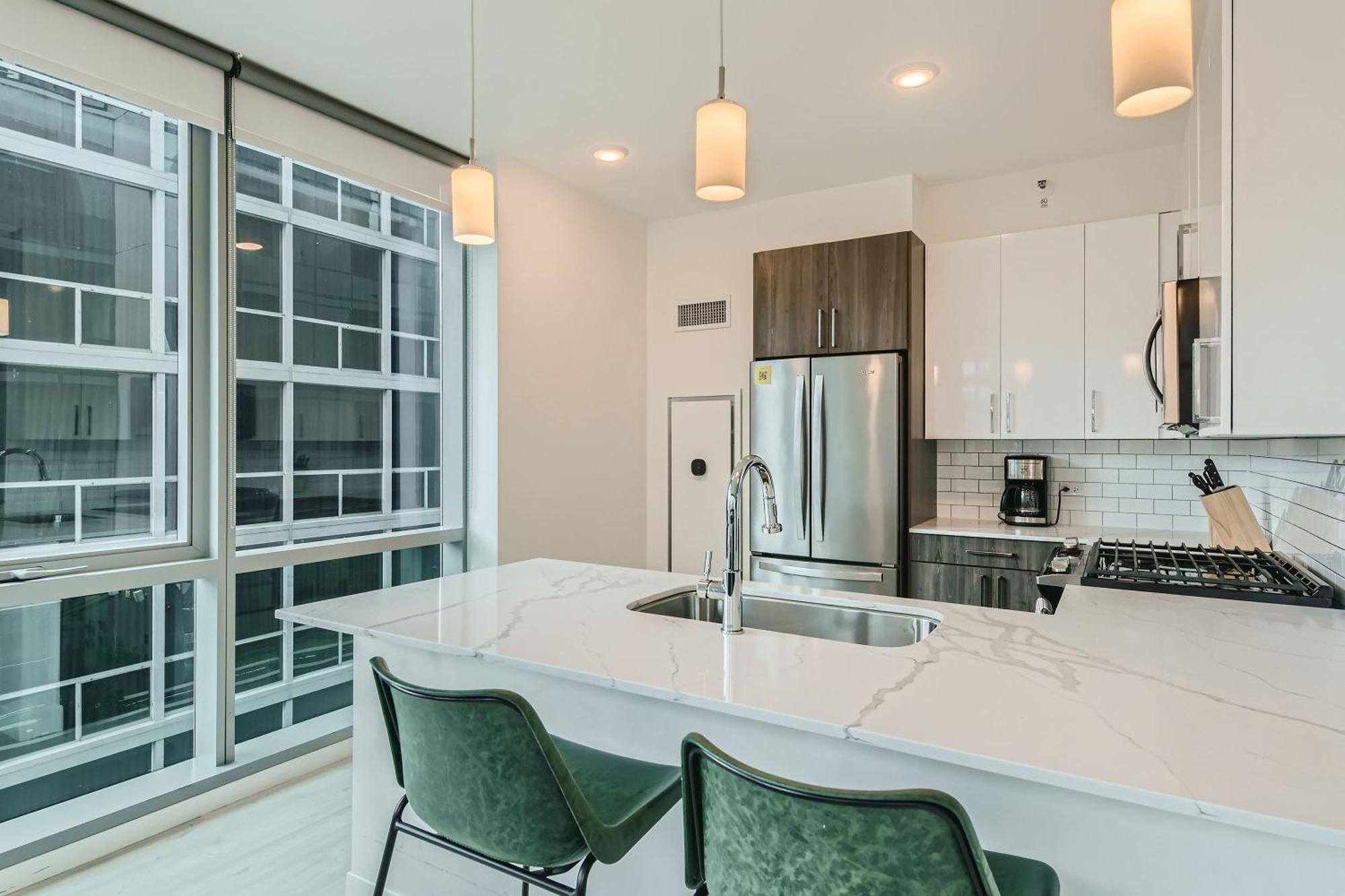 Sentral Michigan Avenue Aparthotel ชิคาโก ห้อง รูปภาพ Kitchen