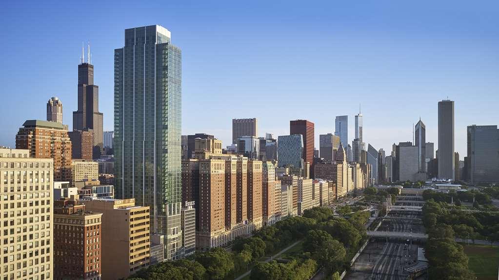 Sentral Michigan Avenue Aparthotel ชิคาโก ภายนอก รูปภาพ The Park at Riverbank